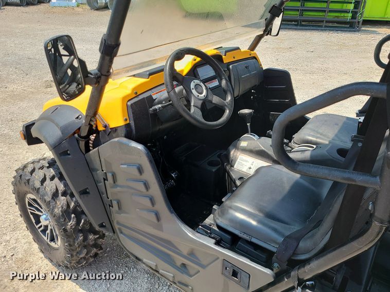 image for item LE9133 2016 Cub Cadet Challenger 750  utility vehicle