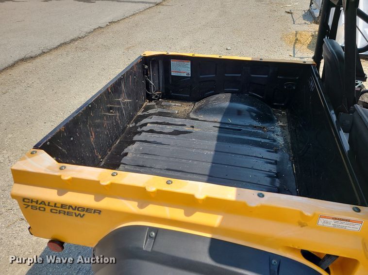 image for item LE9133 2016 Cub Cadet Challenger 750  utility vehicle