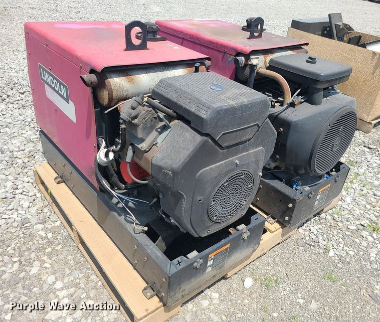 image for item LE9160 (2) Lincoln Ranger welders