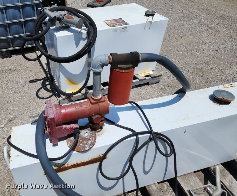 image for item LE9174 Auxiliary fuel tank