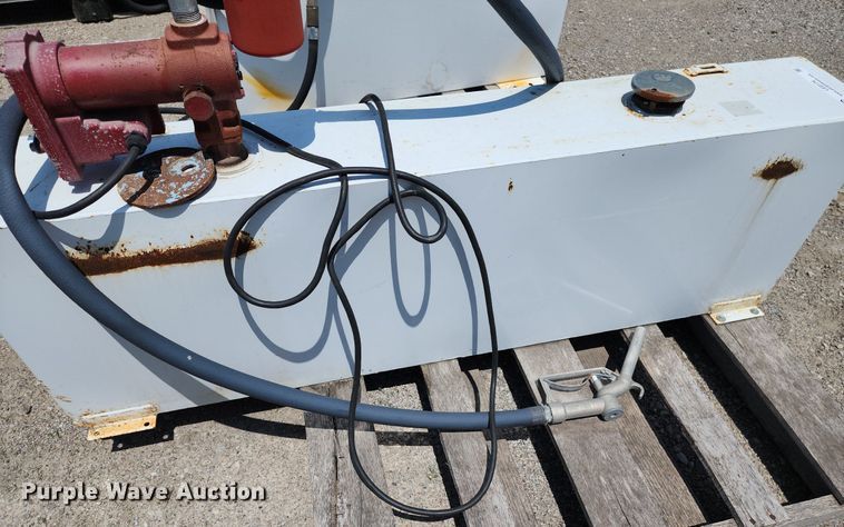 image for item LE9174 Auxiliary fuel tank