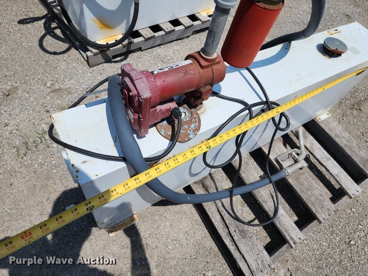 image for item LE9174 Auxiliary fuel tank