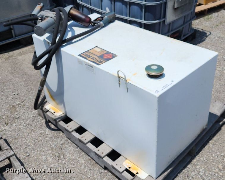 image for item LE9175 Auxiliary fuel tank