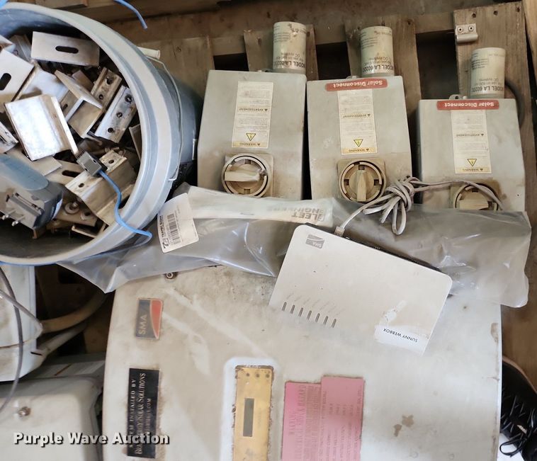 image for item LE9176 Solar power equipment