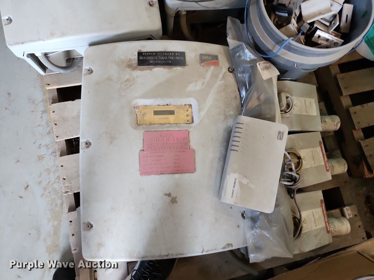 image for item LE9176 Solar power equipment