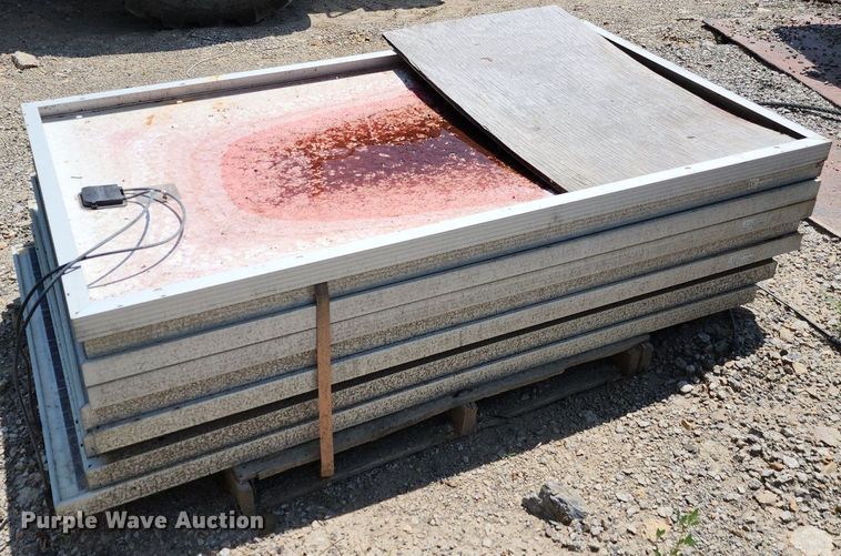 image for item LE9176 Solar power equipment