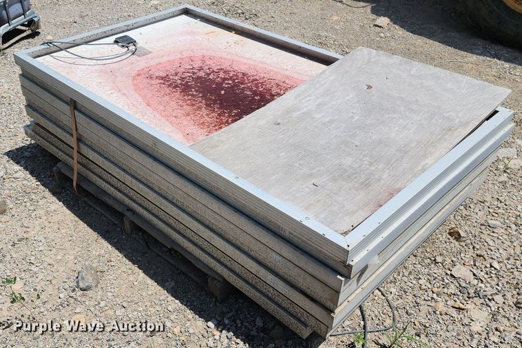 image for item LE9176 Solar power equipment