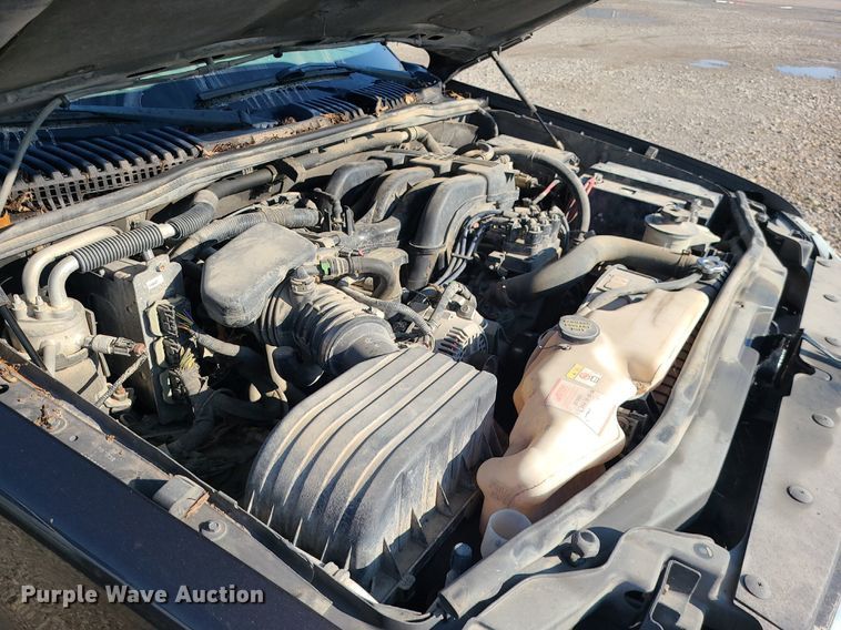 image for item LE9196 2006 Ford Explorer  SUV