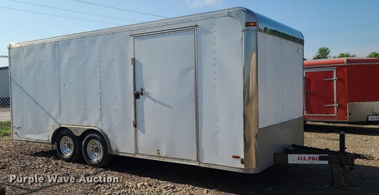 image for item LE9197 2004 Pace  enclosed cargo trailer