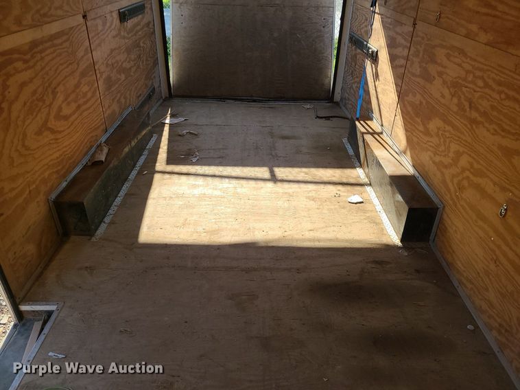 image for item LE9197 2004 Pace  enclosed cargo trailer