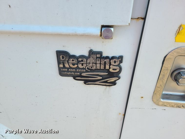 image for item LE9200 2012 Chevrolet Silverado 2500HD  utility bed pickup truck