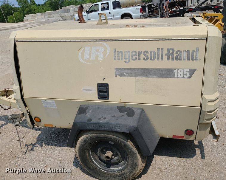 image for item LE9229 Ingersoll Rand 185WJD  air compressor