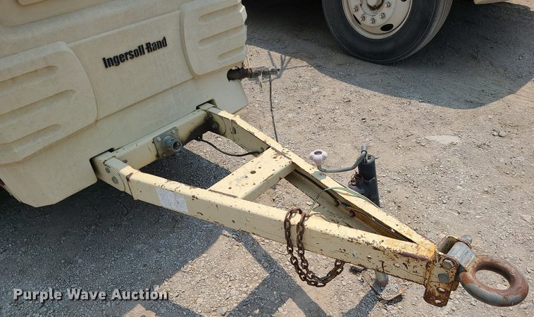 image for item LE9229 Ingersoll Rand 185WJD  air compressor