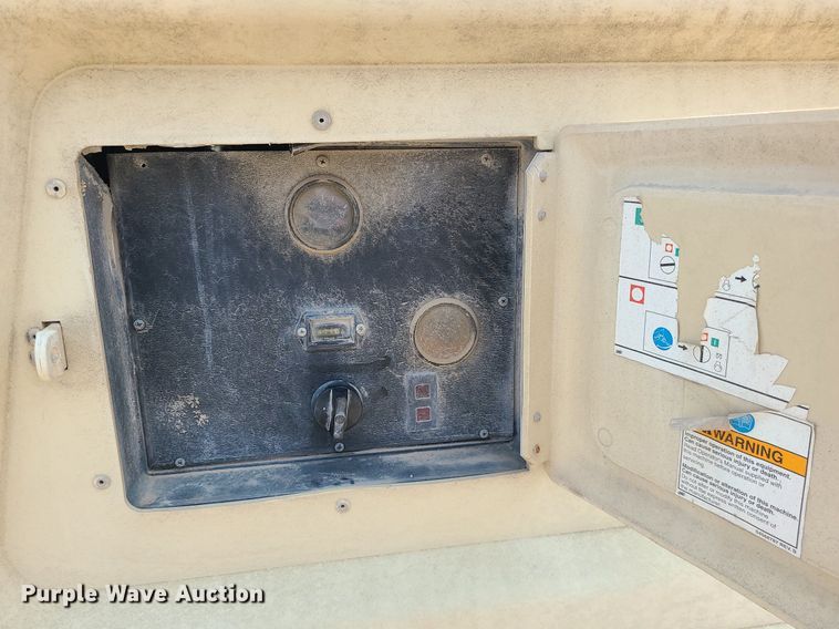 image for item LE9229 Ingersoll Rand 185WJD  air compressor