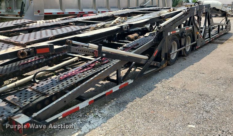 image for item LE9236 2007 Delavan  car carrier