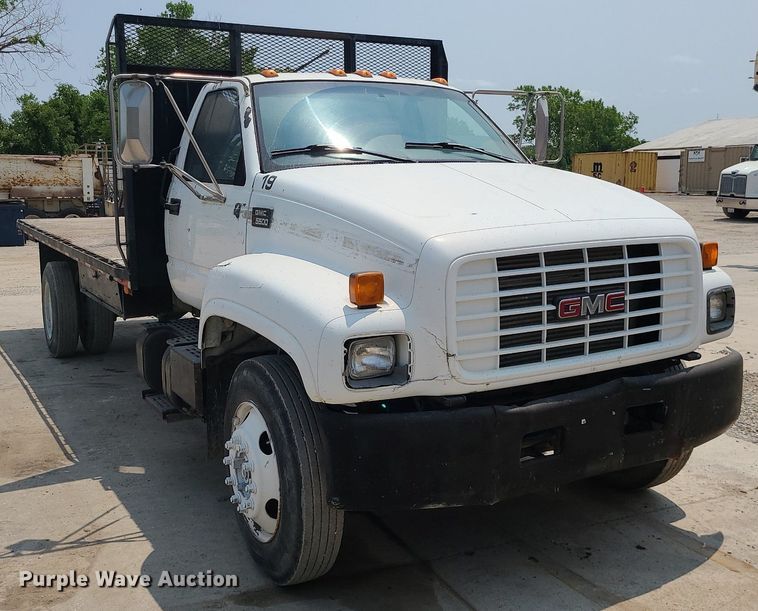 image for item LE9240 1997 GMC C5500  flatbed truck