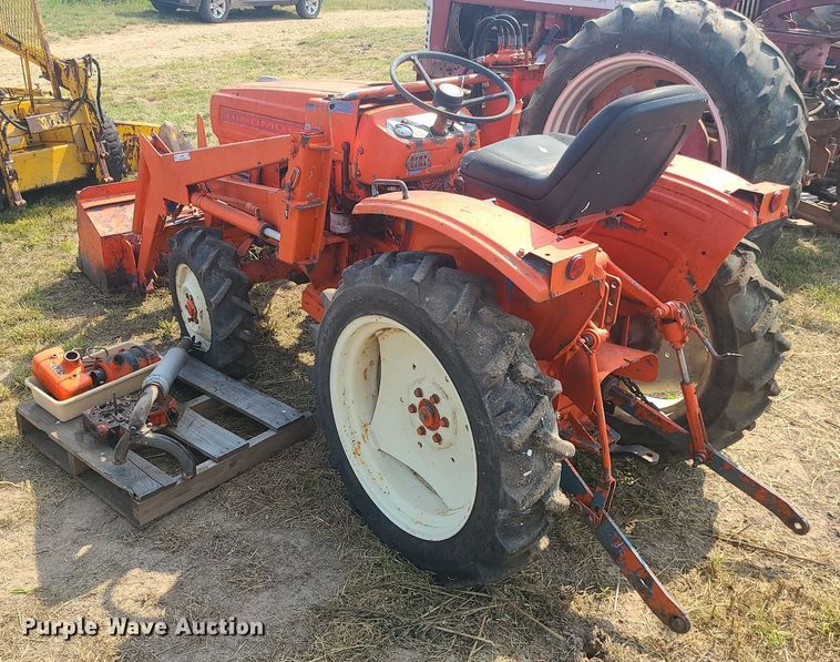 image for item LE9247 Hinomoto 1477  tractor