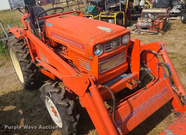 image for item LE9247 Hinomoto 1477  tractor