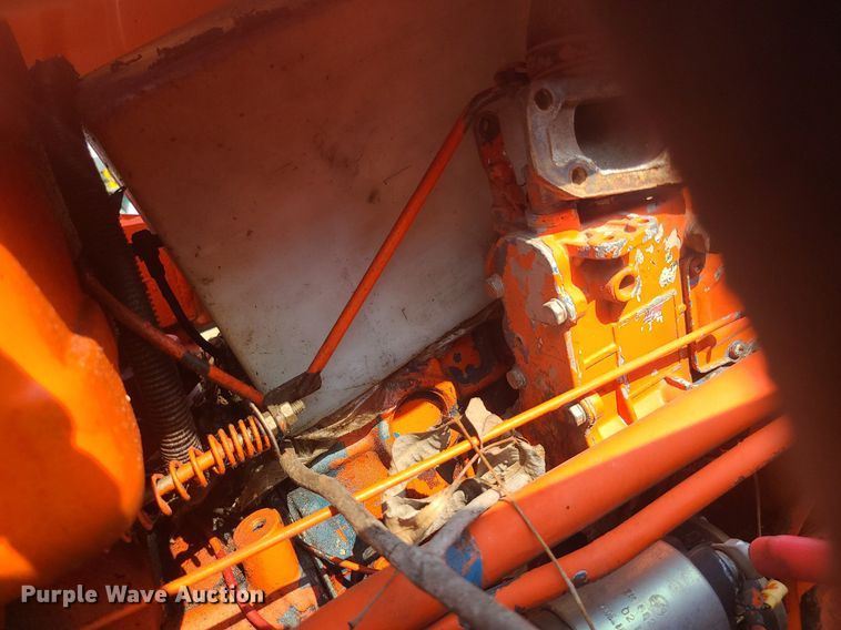 image for item LE9247 Hinomoto 1477  tractor