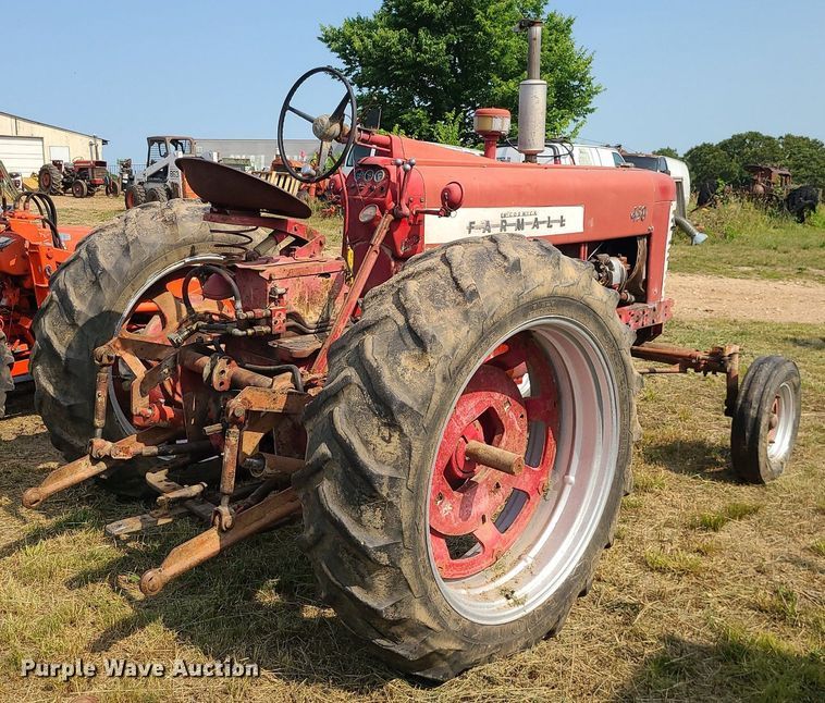 image for item LE9249 1956 Farmall 450  tractor