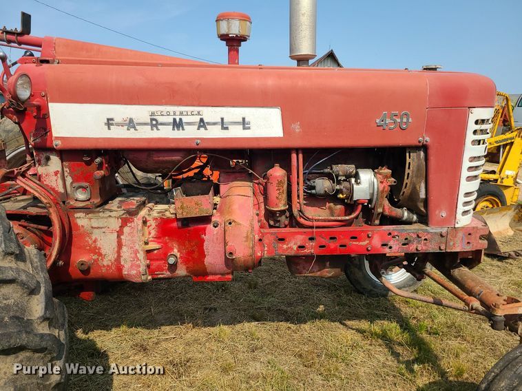 image for item LE9249 1956 Farmall 450  tractor