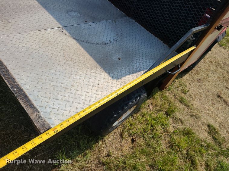 image for item LE9251 1988 Kawasaki Mule  utility vehicle