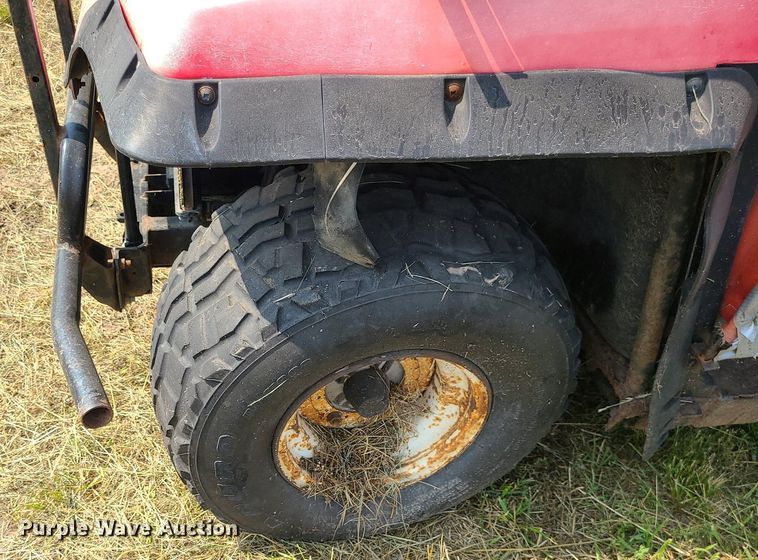 image for item LE9251 1988 Kawasaki Mule  utility vehicle