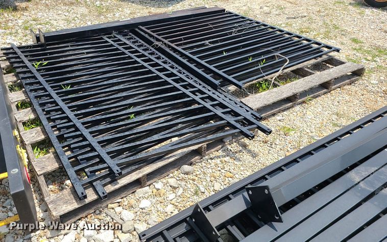 image for item LE9261 Fencing