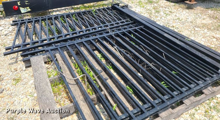 image for item LE9261 Fencing