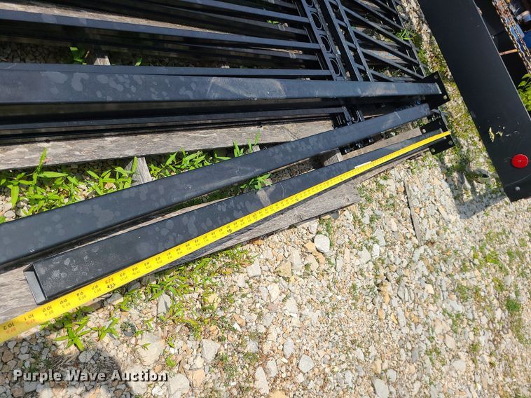 image for item LE9261 Fencing