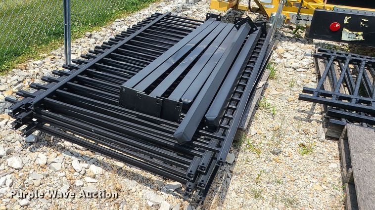 image for item LE9261 Fencing