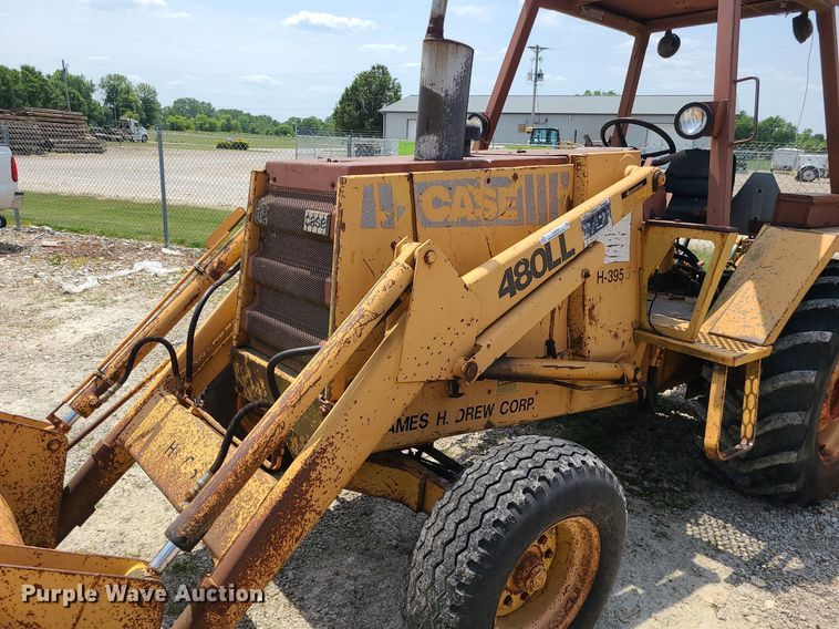 image for item LE9265 1985 Case 480LL  landscape tractor