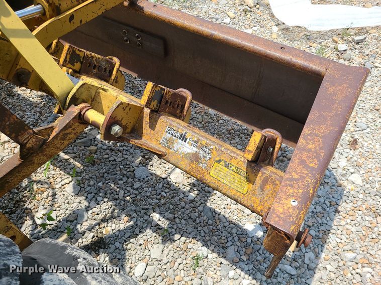 image for item LE9265 1985 Case 480LL  landscape tractor