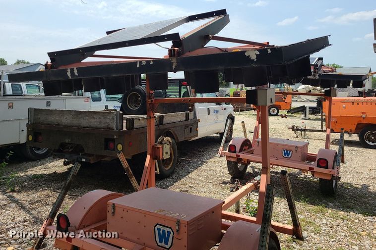 image for item LE9266 (2) Wanco arrow board trailers