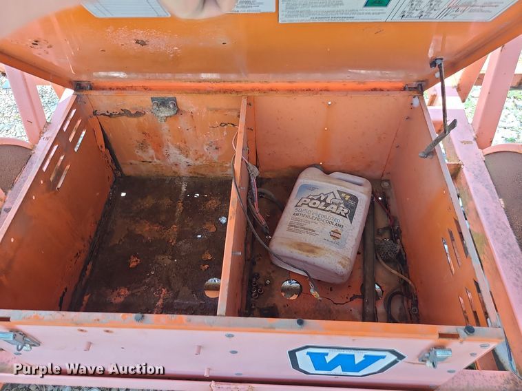 image for item LE9266 (2) Wanco arrow board trailers