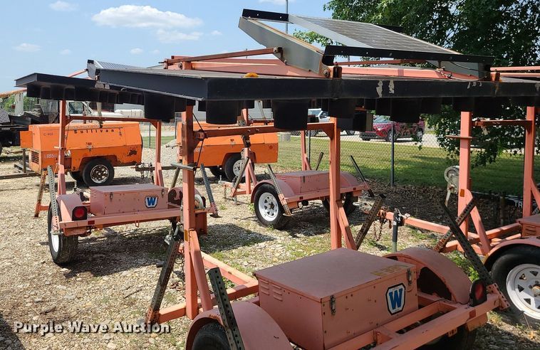 image for item LE9266 (2) Wanco arrow board trailers