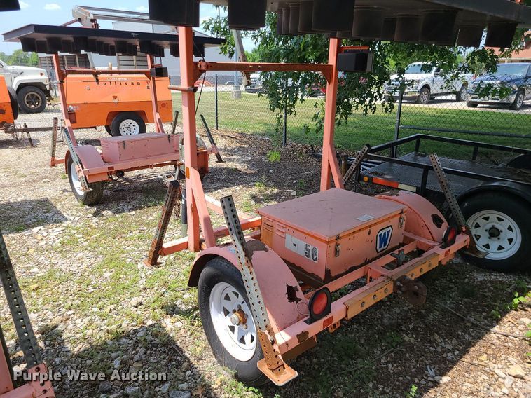 image for item LE9267 (2) Wanco arrow board trailers