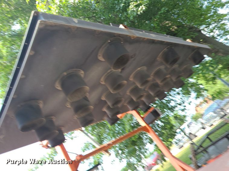 image for item LE9267 (2) Wanco arrow board trailers