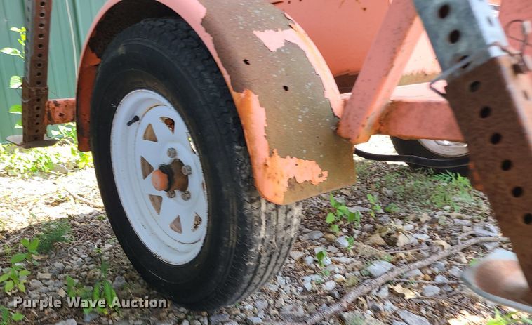 image for item LE9267 (2) Wanco arrow board trailers