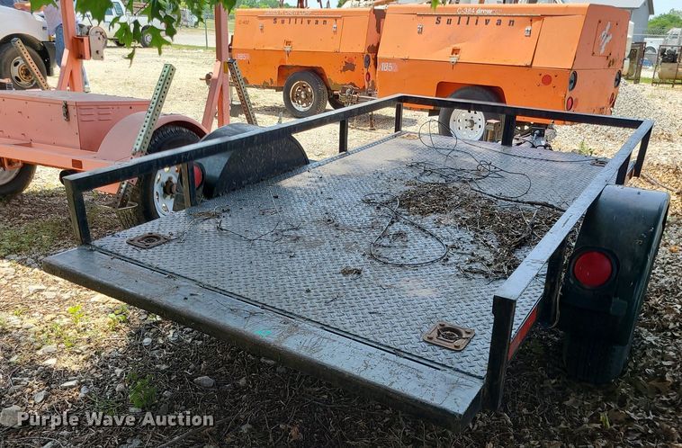 image for item LE9268 2004 Shop built  utility trailer