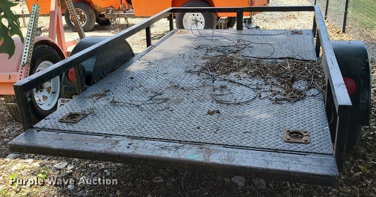 image for item LE9268 2004 Shop built  utility trailer