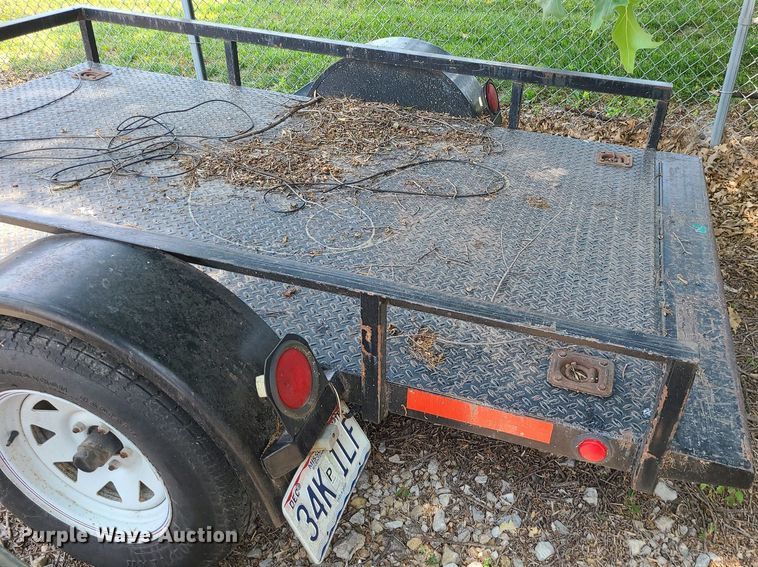 image for item LE9268 2004 Shop built  utility trailer