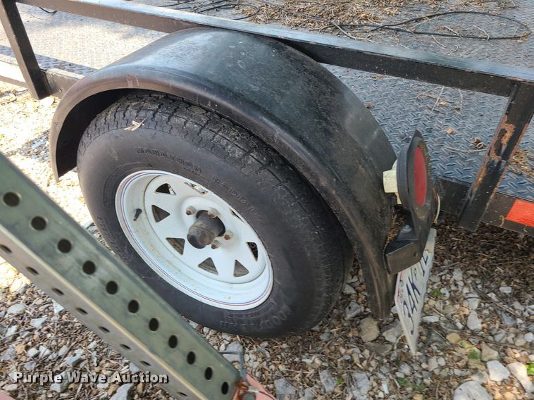 image for item LE9268 2004 Shop built  utility trailer