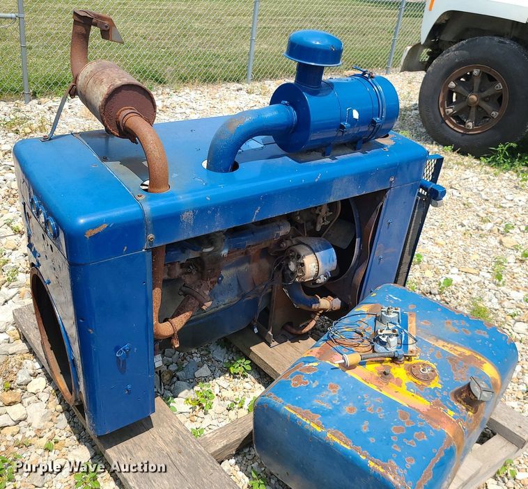 image for item LE9271 Ford  power unit