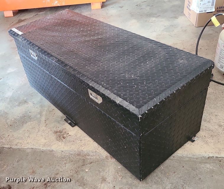 image for item LE9274 RDS  auxiliary fuel tank/toolbox