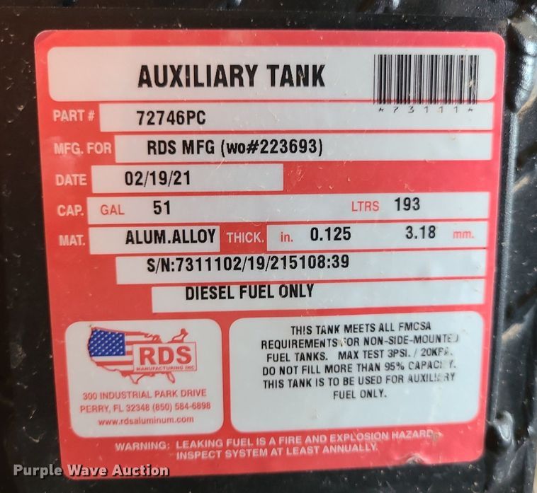 image for item LE9274 RDS  auxiliary fuel tank/toolbox