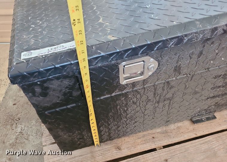 image for item LE9275 RDS  auxiliary fuel tank/toolbox