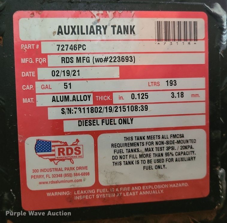 image for item LE9275 RDS  auxiliary fuel tank/toolbox