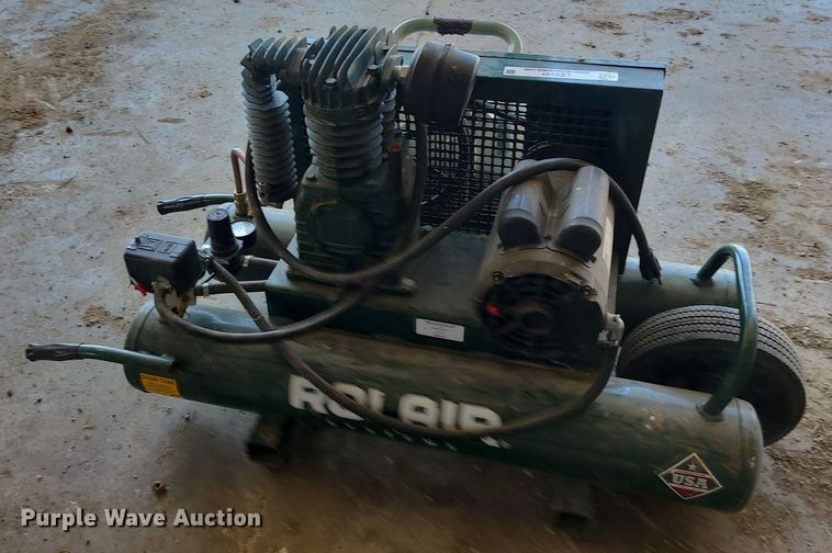 image for item LE9281 Rolair  air compressor