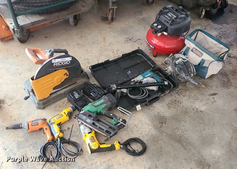 Tools in Blue Springs, MO | Item LE9283 sold | Purple Wave